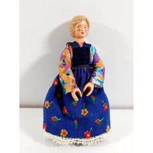 Schleich Farmer Wife Girl Doll w/Outfit 1989 Germany Rare 3.5" Vintage